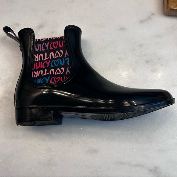 Juicy Couture Women's Rain Boots, Booties, Size 9, Excellent Condition, Black - Picture 8 of 9